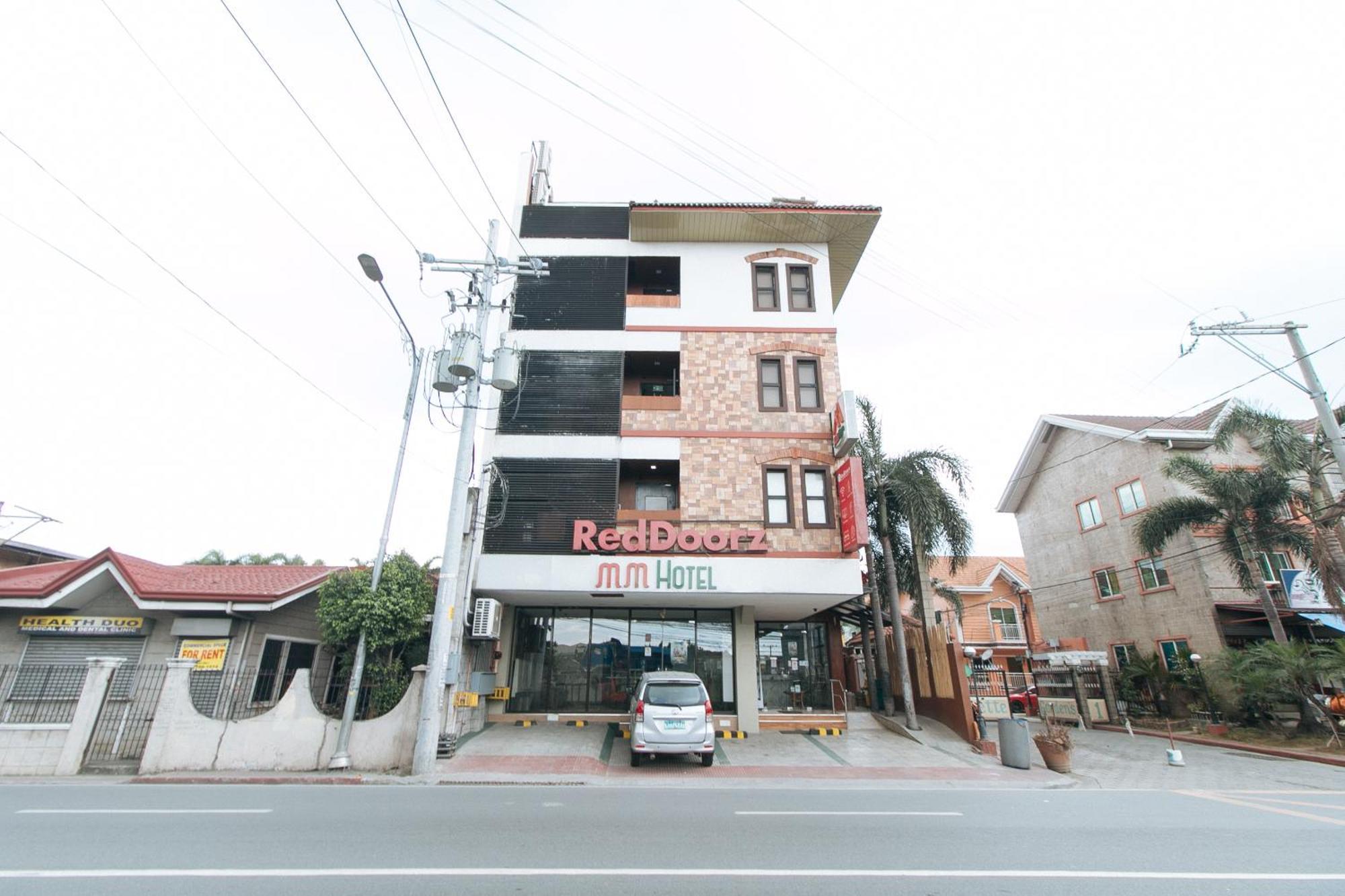 Reddoorz Plus At Mm Hotel Las Pinas Former Reddoorz Plus Near Bamboo Organ Exterior photo